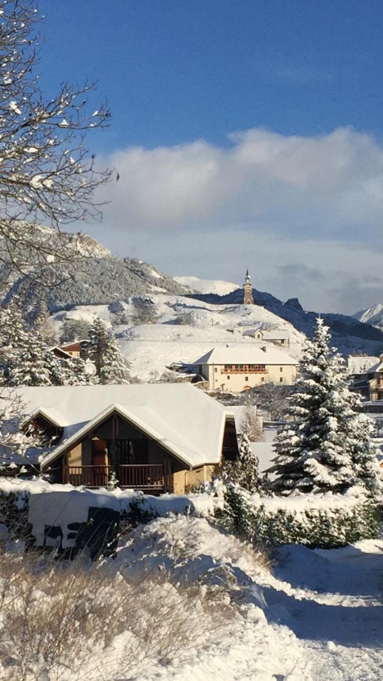 La Maison Abeil LʼArgentière-la-Bessée Exterior foto